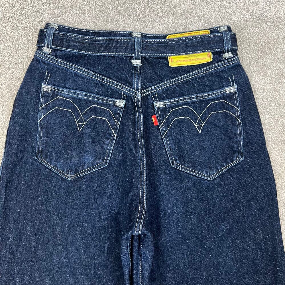 Levi's Red Positively Superior Wide Leg Loose Dark Wash Belted Jeans (Sz 28) - Picture 5 of 16